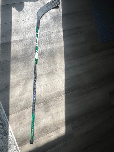 Senior True HZRDUS 9x4 Right Handed Hockey Stick 85 Flex Stankoven Pro Stock (Used)