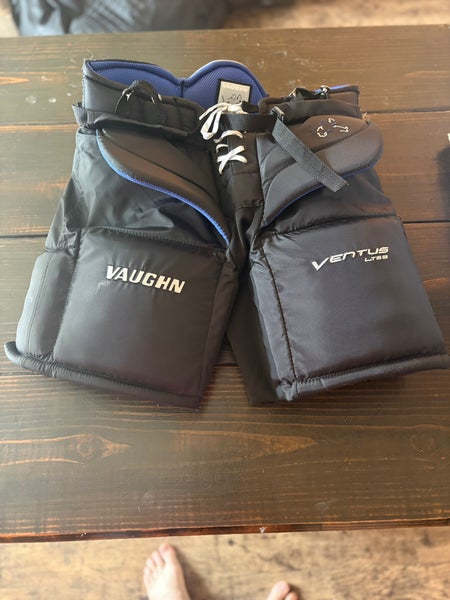 Medium Vaughn Goalie Pants (New)