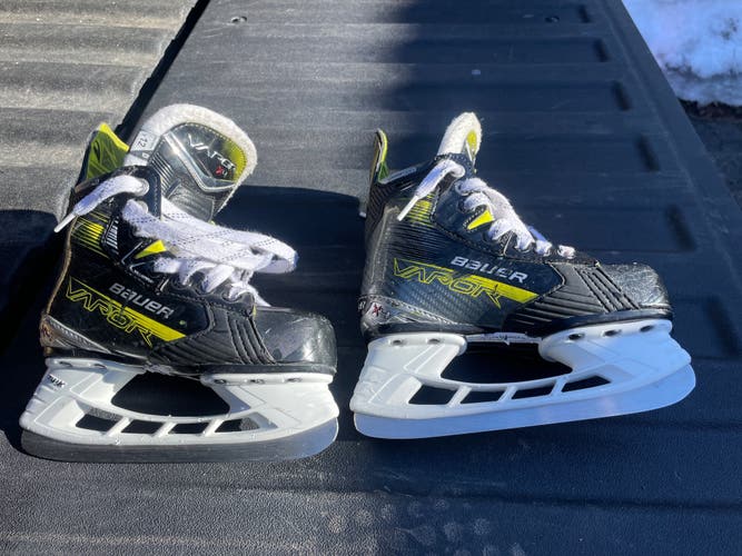 Bauer Vapor X4 Hockey Skates 12 (Used)