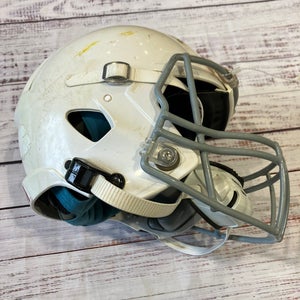 Youth Medium Riddell Victor Helmet (Used)