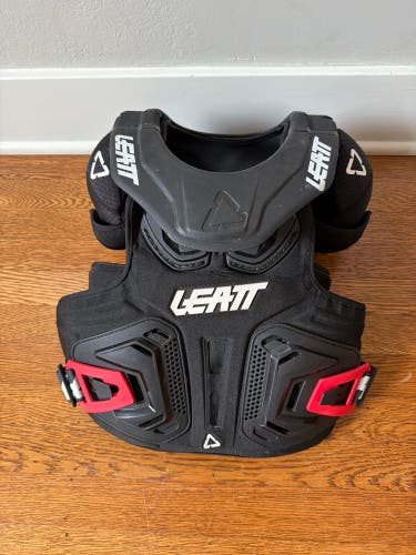 Leatt Fusion 2.0 Black Used Youth Vest