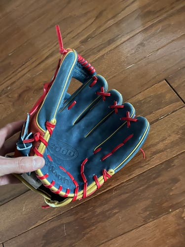2025 Wilson A2000 1786 RH Infield Baseball Glove 11.5" (New)