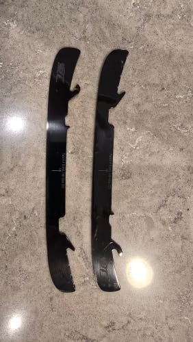 Bladetech DLC LS Runners 221mm
