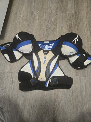 Medium Senior Reebok (JOFA) 4K Shoulder Pads (Used)
