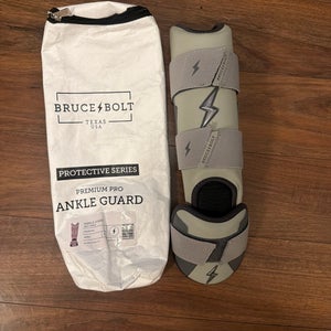 Bruce Bolt Adult Grey Series Leg Guard (New)