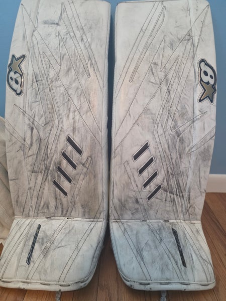 32" Brian's OPTiK 2 Goalie Leg Pads (Used)