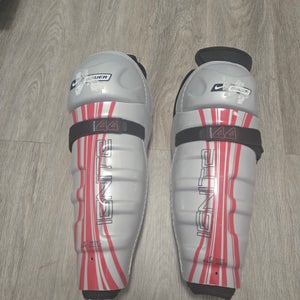 Bauer Ignite Pro 12" Shin Pads (Used)
