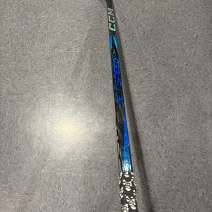 Junior CCM JetSpeed FT7 Pro Hockey Stick Left Hand P29 40 Flex (Used)