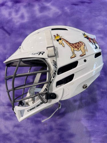 White Adult Cascade CPV-R Helmet (Used)