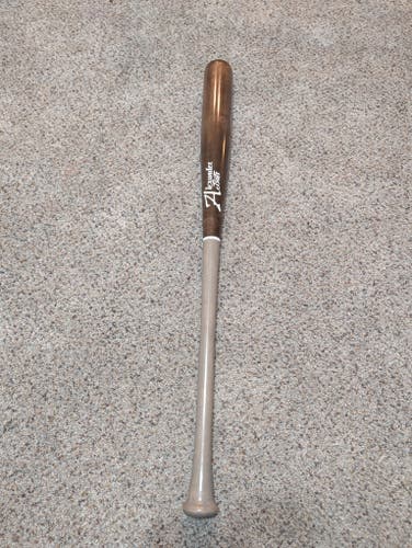 Unknown Brand Custom Bat 31.5 oz 33.5" (New)