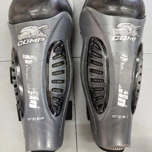 Youth Franklin 11" Shin Pads (Used)