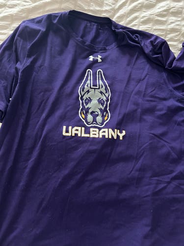TEAM ISSUED U Albany t shirt
