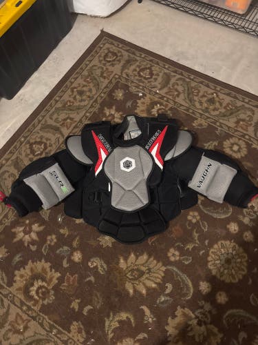 XL Vaughn SLR 3 Pro Goalie Chest Protector (Used)