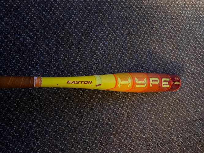 2025 Easton Hype Fire Composite USABat Certified Bat (-11) 19 oz 30" (Used)