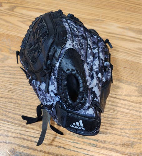 Used Adidas 11.5 BB/SB Glove LH Throw None 11 1/2" 11497-S000154818