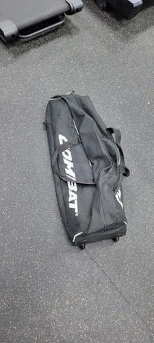 Used Combat WHEELED BAG BB/SB Player Wheeled Bag Black 11497-S000155756