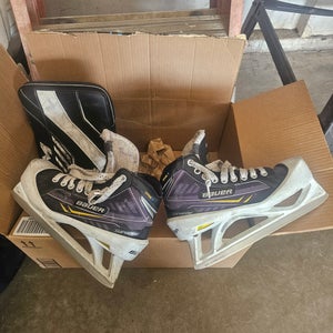 Bauer Supreme One.7 Hockey Goalie Skates Size 5 (Used)