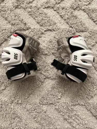Medium Adult STX Stallion 500 Arm Pads (Used)