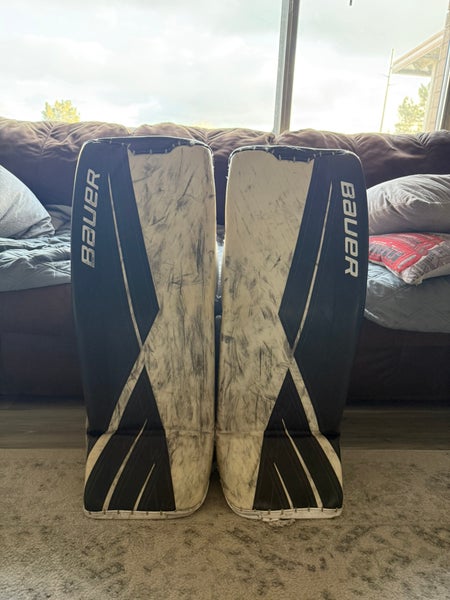 32" Bauer Supreme Ultrasonic Goalie Leg Pads (Used)