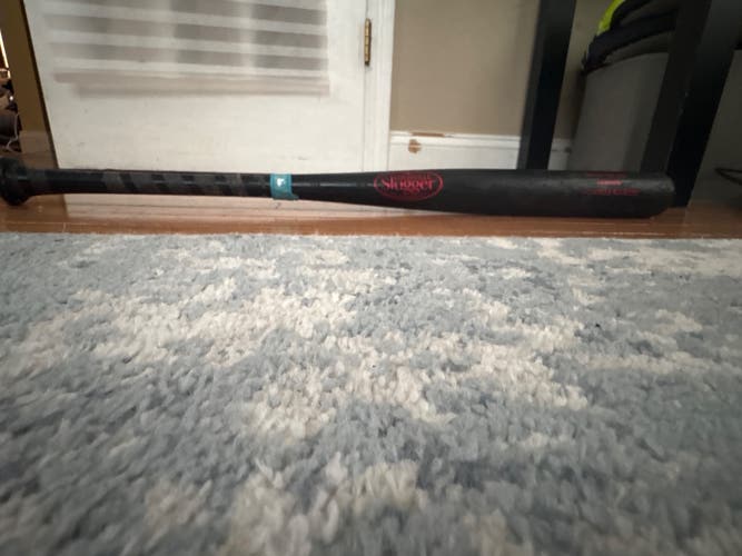 2022 Louisville Slugger Genuine Wood BBCOR Certified Bat 30" (Used)