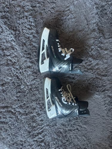 2025 Bauer Vapor Flylite Hockey Skates 9 (Used)