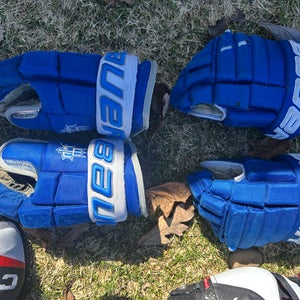 Bauer 4 Roll Gloves 13" (Used)