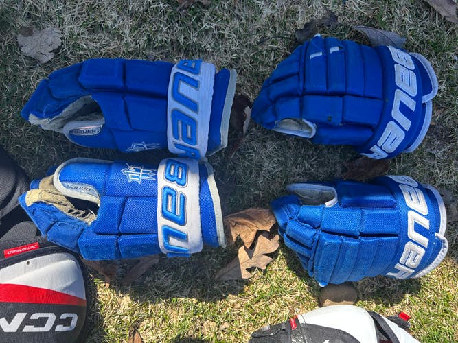 Bauer 4 Roll Gloves 13" (Used)