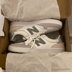 Gray Unisex Adult Size M 9.0 (W 10.0) New Balance (New)