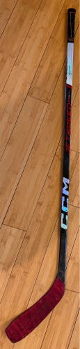Youth CCM JetSpeed FT6 Pro Right Handed Hockey Stick P28 30 Flex (Used)