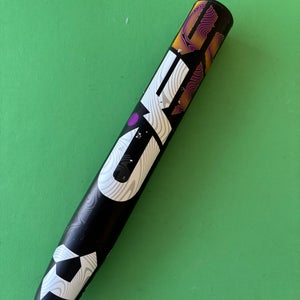 Black 2022 DeMarini CF Composite Bat (-11) 19 oz 30"