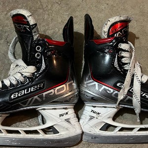 Bauer Vapor 3X Hockey Skates Size 6 (Used)