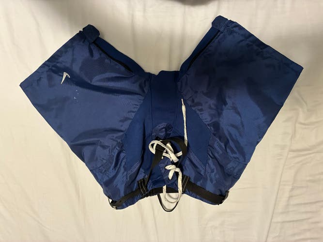 Blue Small Nike Pant Shell (Used)