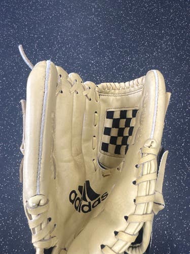 Used Adidas TS1050NBB BB/SB Glove RH Throw Tan 10 1/2" 11849-S000037044