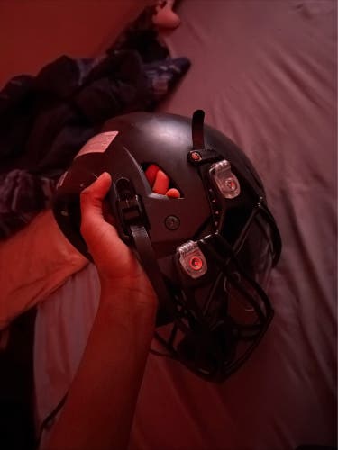 Adult Medium Riddell SpeedFlex Helmet (Used)