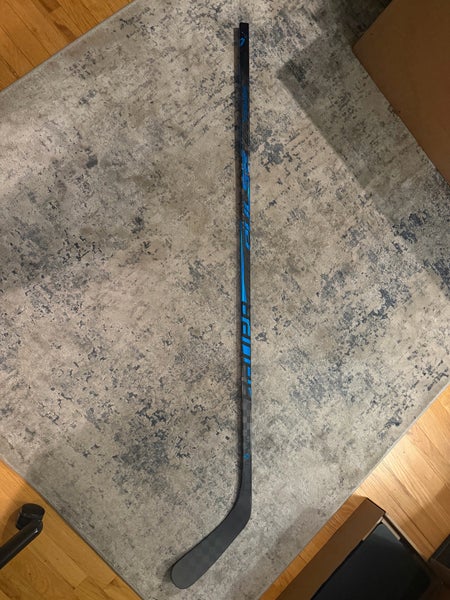 Custom Blue Bauer Pulse Right Handed Hockey Stick P92 Senior 65 Flex (New)