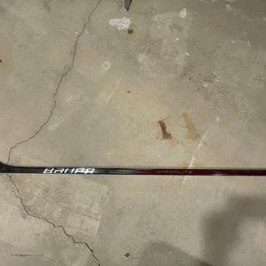 Senior Bauer Vapor Hyperlite 2 Right Handed Hockey Stick P14 87 Flex (Used)