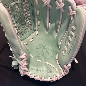 2025 Infield RH 44 Pro Pro model Baseball Glove 11.75" (New)
