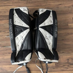 33" Eagle Sentry Pro Goalie Leg Pads (Used)