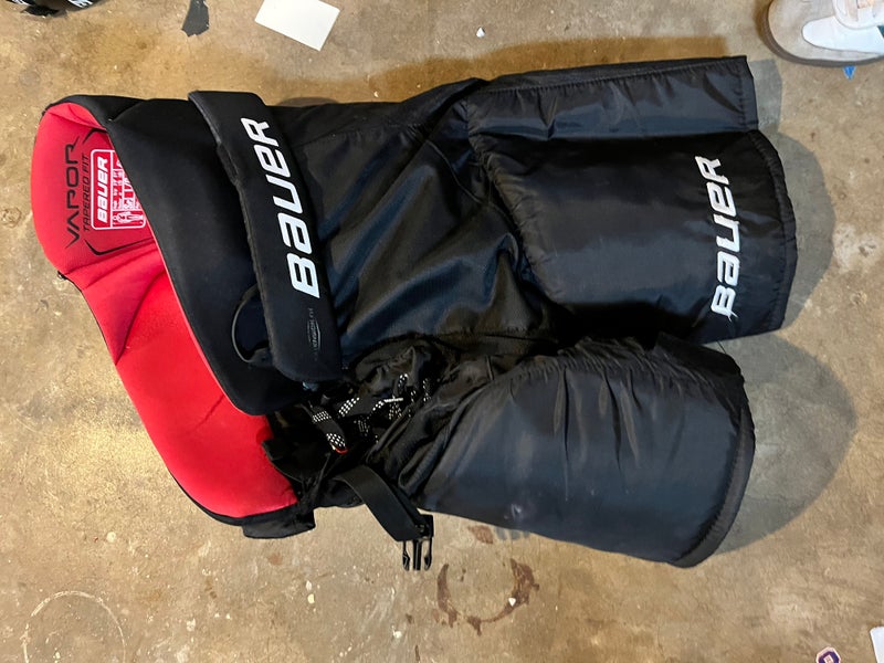 Senior Large Bauer Vapor X800 Hockey Pants (Used)