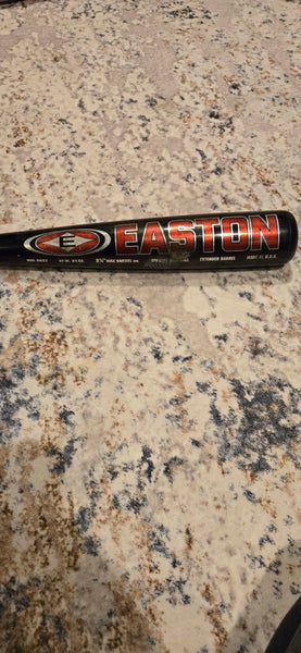 Easton Black Magic Alloy Bat (-3) 29 oz 32" (Used)
