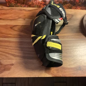 Senior Small CCM Tacks AS-V Elbow Pads (Used)