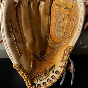 Rawlings Mark of a Pro LH Baseball / Softball Glove 13.5" (Used)