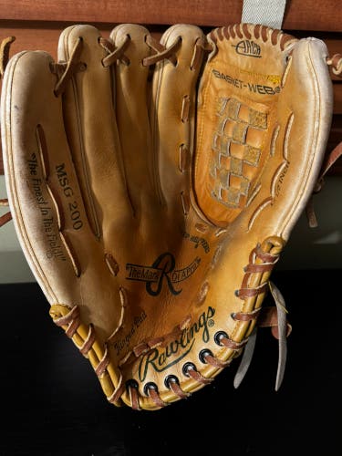 Rawlings Mark of a Pro LH Baseball / Softball Glove 13.5" (Used)