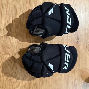 Bauer Lil Sport Gloves 9" (Used)