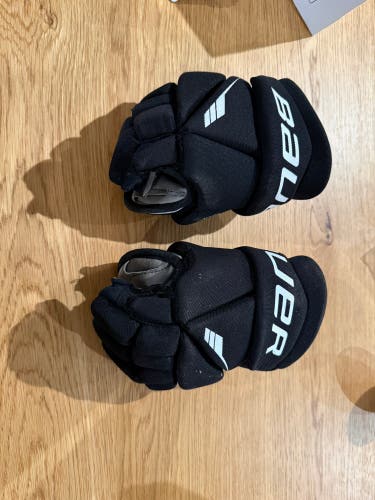 Bauer Lil Sport Gloves 9" (Used)