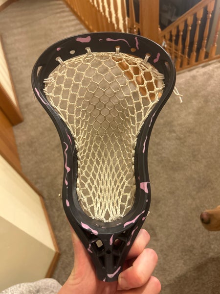 Mark 2A purple LIZARD dyed string to inside