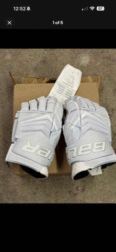 Bauer Vapor Flylite Gloves 14" (Used)