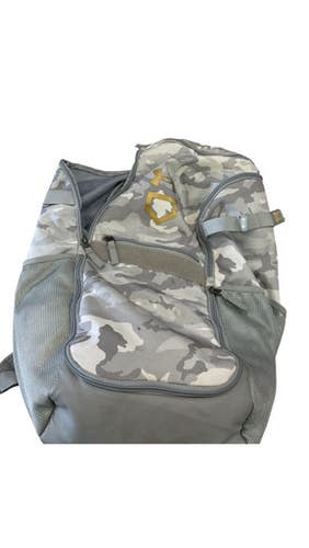 Used Under Armour DIAMOND BB/SB Player Carry Bag Grey 11859-S000028691