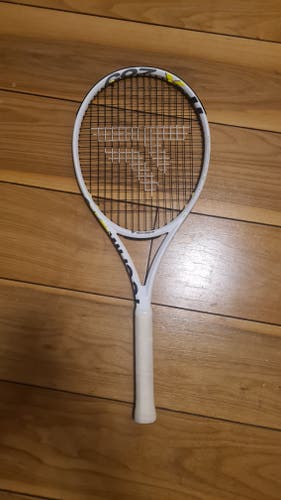 Adult Technifibre TF X1 285 Tennis Racquet (Used)