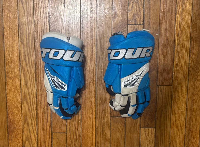 Tour Code 1 (2021 Model) Gloves 15" (Used)